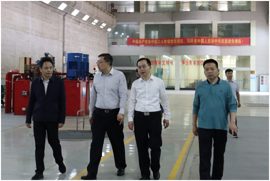 省國資委黨委委員、副主任毛育新帶隊赴湖南發(fā)展株洲航電分公司開(kāi)展安全生產(chǎn)督查