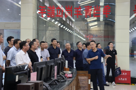 湖南省國資委國企黨建與現代經(jīng)濟理論培訓班赴株洲航電分公司開(kāi)展黨建工作交流